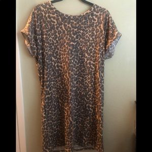 Pink Blush Maternity Leopard Dress sz M/L